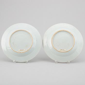 A pair of Famille Rose dishes, Qing dynasty, Qianlong (1735-95).