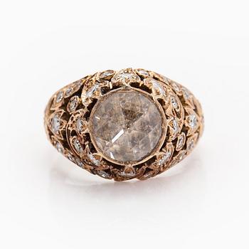 Ring, rose-cut diamond 1.35 ct, 18K gold.