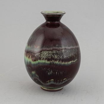 Berndt Friberg, a stoneware vase, Gustavsberg Studio, Sweden, 1974.