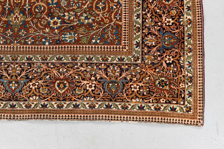 A rug, antique Kashan, so-called Motachem, ca 206 x 137,5 cm.