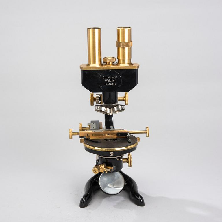 MIKROSKOP, mässing och metall, "No 192368" Ernst Leitz Wetzlar, Berlin, 1910-20-tal.