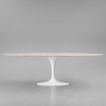 Eero Saarinen, a 'Tulip' dining table, Knoll International, 2017.