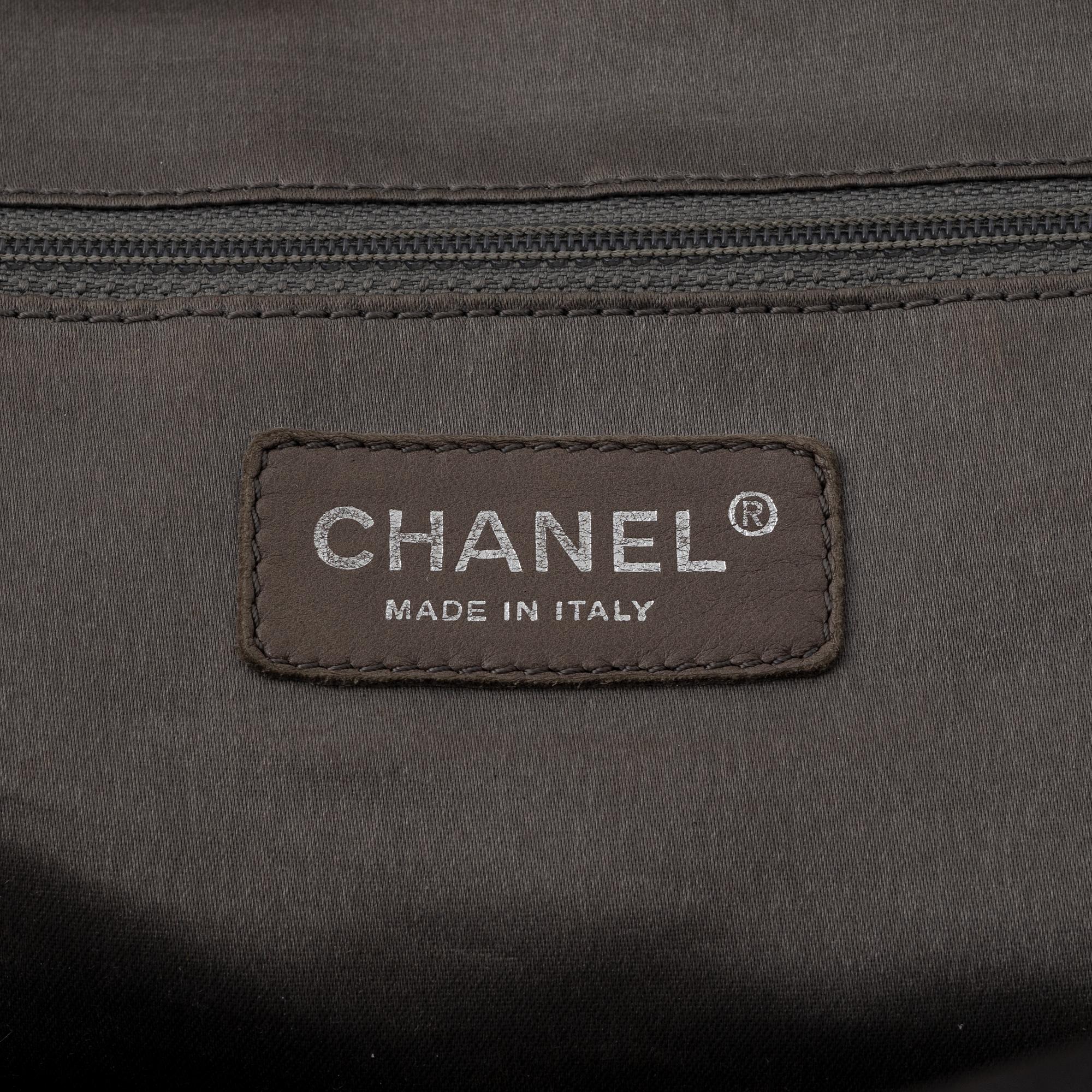 Chanel, A brown caviar leather bag, 2006-2008.