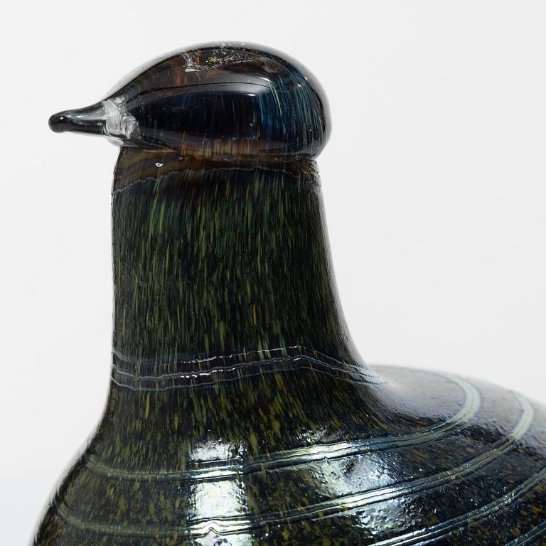 Oiva Toikka, two birds, Nuutajärvi Notsjö, Finland.