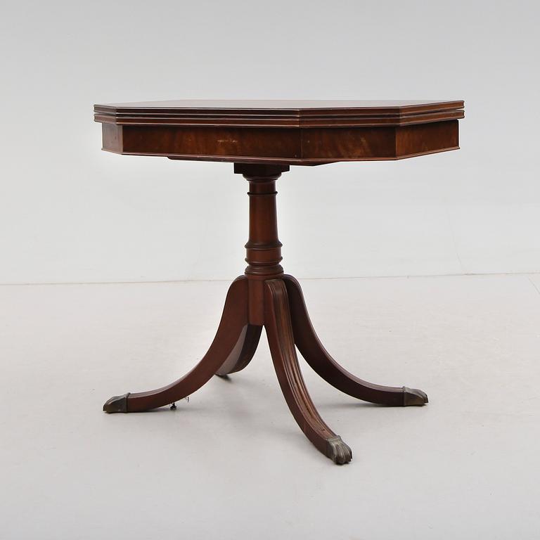SPELBORD, England, 1900-talets andra hälft.