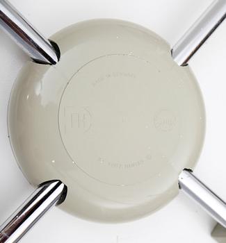 STOLAR, 4 st, "Sjuan", Arne Jacobsen, Fritz Hansen, Danmark 1976.