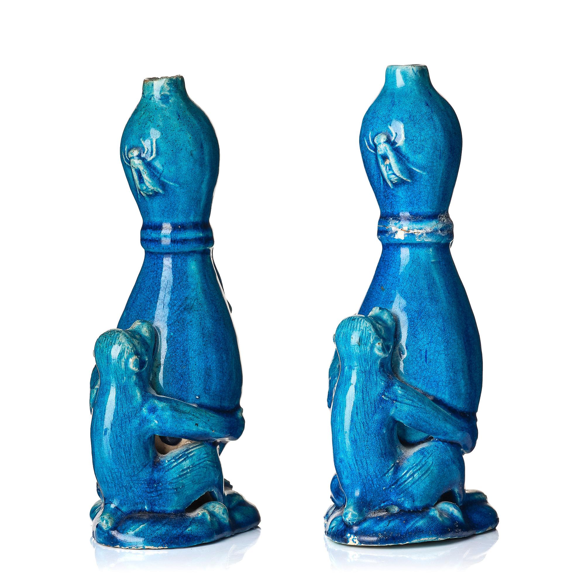 Vattendroppare, två stycken, porslin, Qingdynastin, Kangxi (1662-1722).