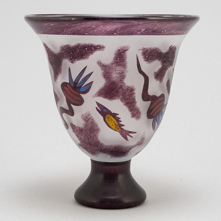 ULRICA HYDMAN-VALLIEN, a glass bowl for Kosta Boda, artist collection, signed.