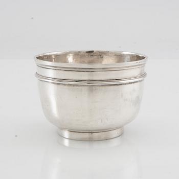 Bowl silver London 19th century or earlier.