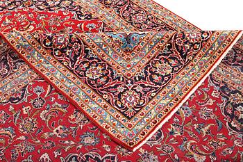 A Keshan carpet, c. 360 x 247 cm.
