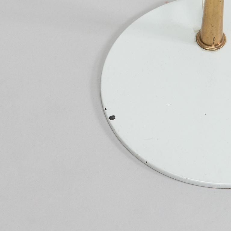 Paavo Tynell, a mid-20th century K10-10 floor lamp for Idman.