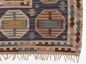 Märta Måås-Fjetterström, a carpet, "Dukater", flat weave c 363 x 270 cm, signed MMF.