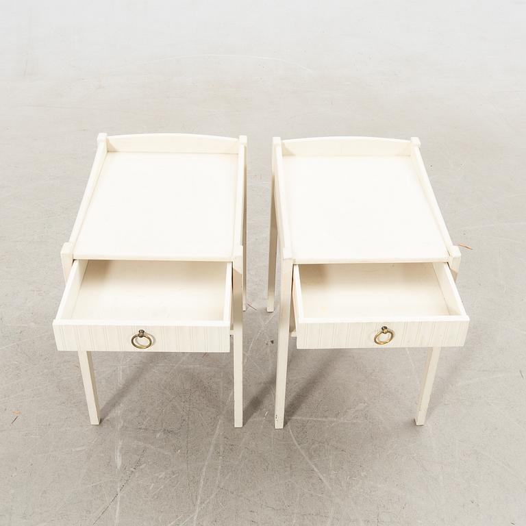 Sängbord, ett par, 1900-tal.