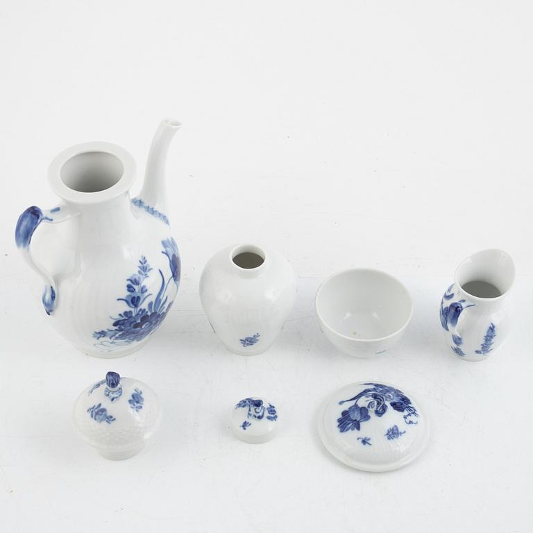 A 29-piece porcelain coffee service, "Blur Flower", Royal Copenhagen, Denmark.