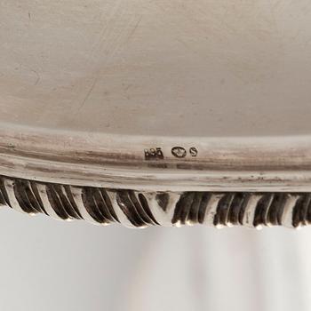 BRICKA, silver, svenska importstämplar.