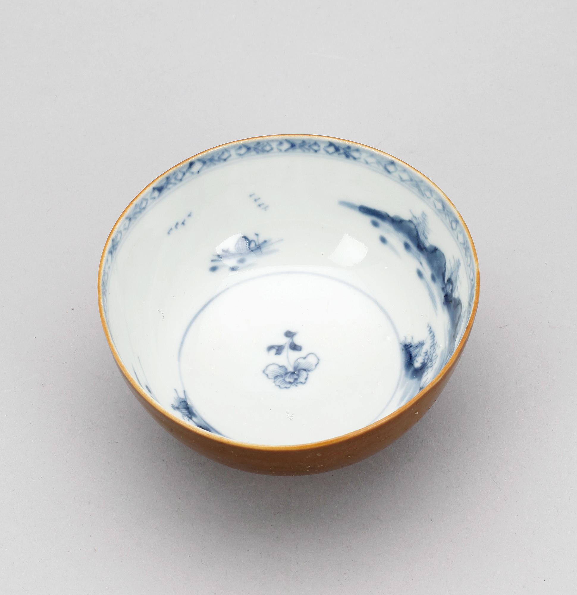SKÅL, porslin, Kina, Qianlong, 1700-talets första hälft.