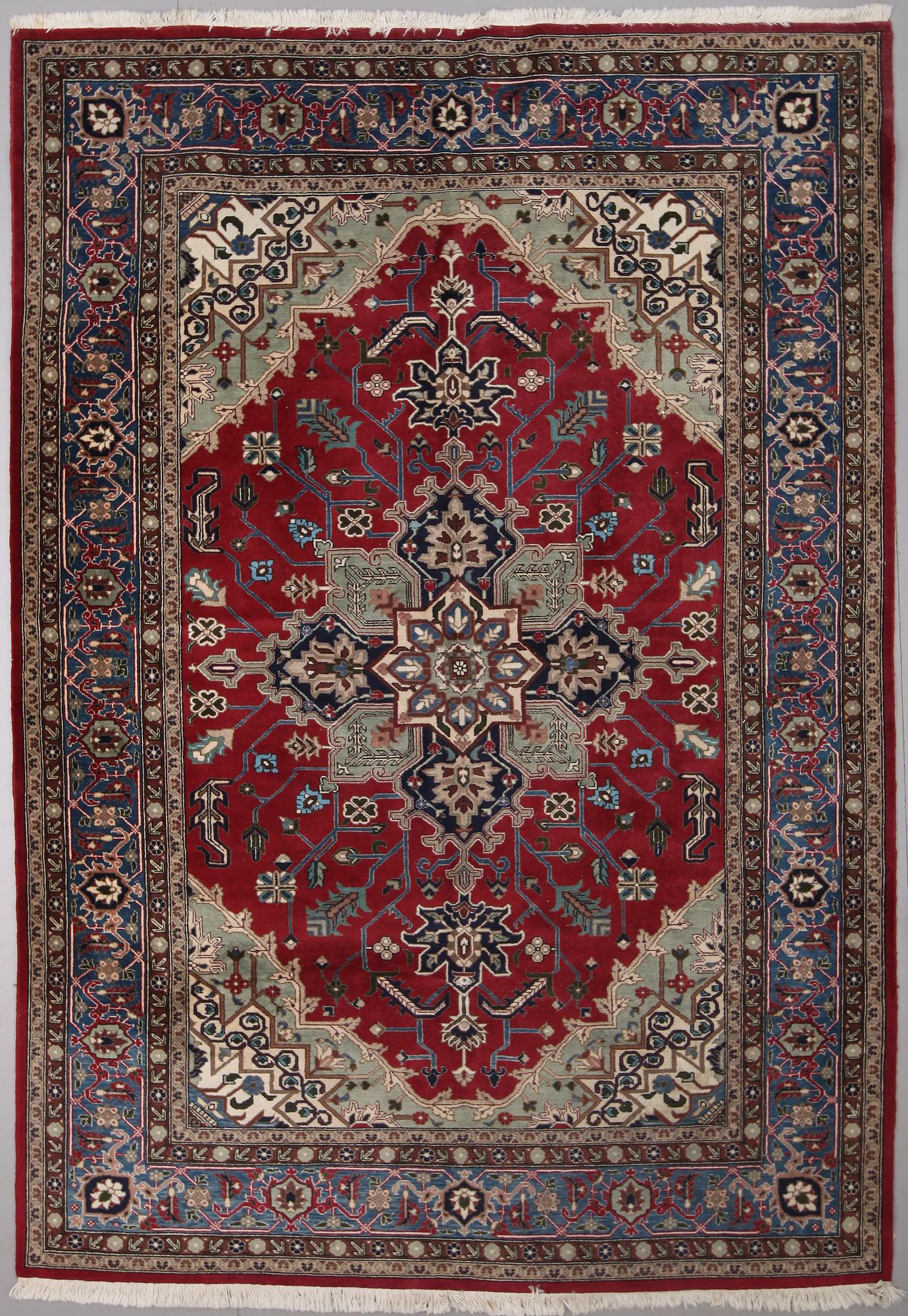 MATTA, orient, old, 290 x 210 cm.