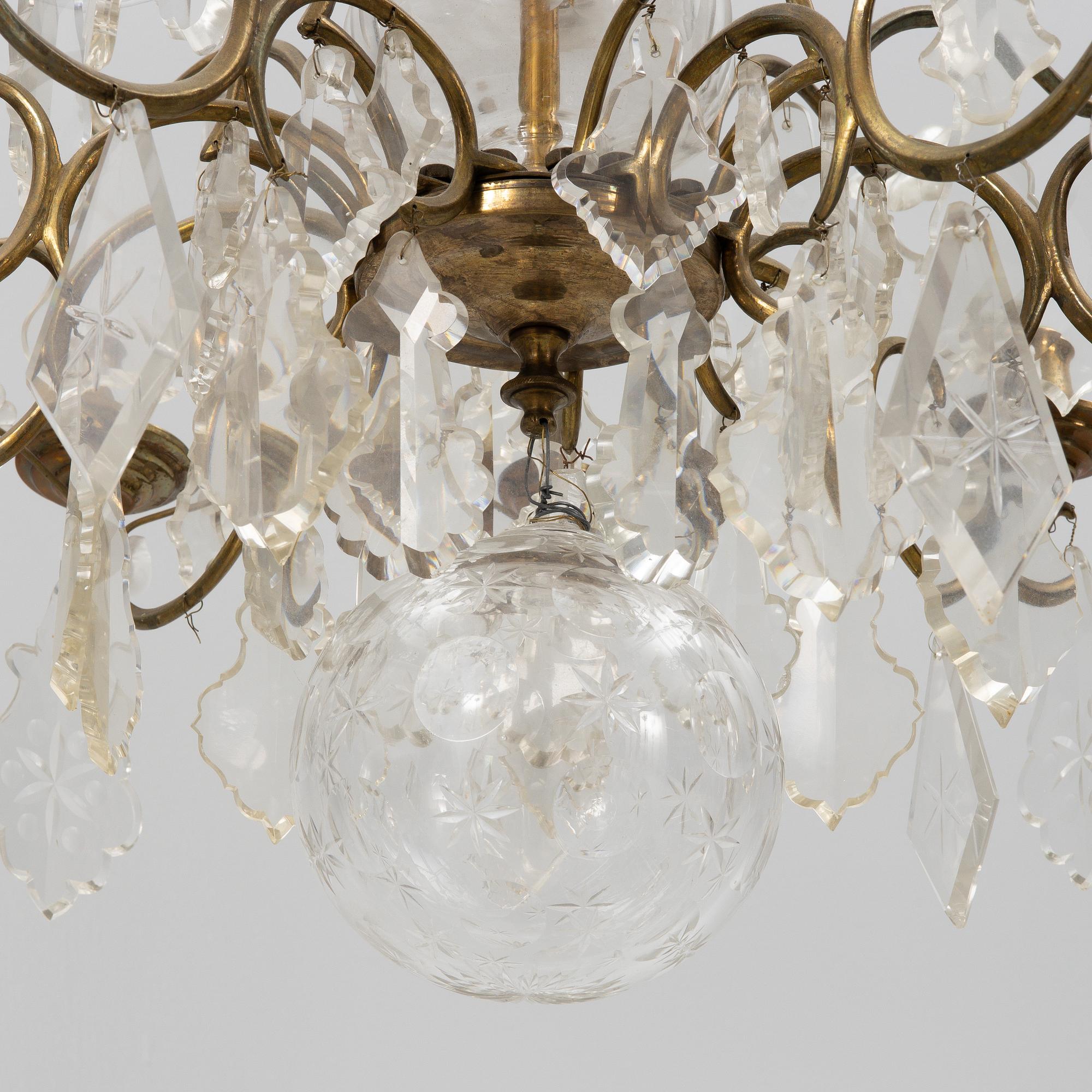 A Baroque style chandelier, first half of the 20th century.