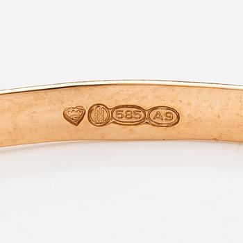 A 14K gold bracelet "Small bird". Kalevala Koru, Helsinki 2002.