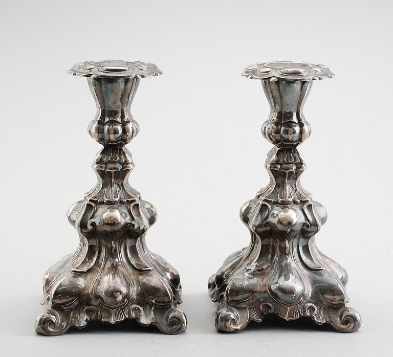 LJUSSTAKAR, 1 par, silver, svenska importstämplar, 1900-talets mitt.