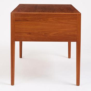 Hans J. Wegner, skrivbord  "JH -573", Johannes Hansen, Danmark 1950-tal.
