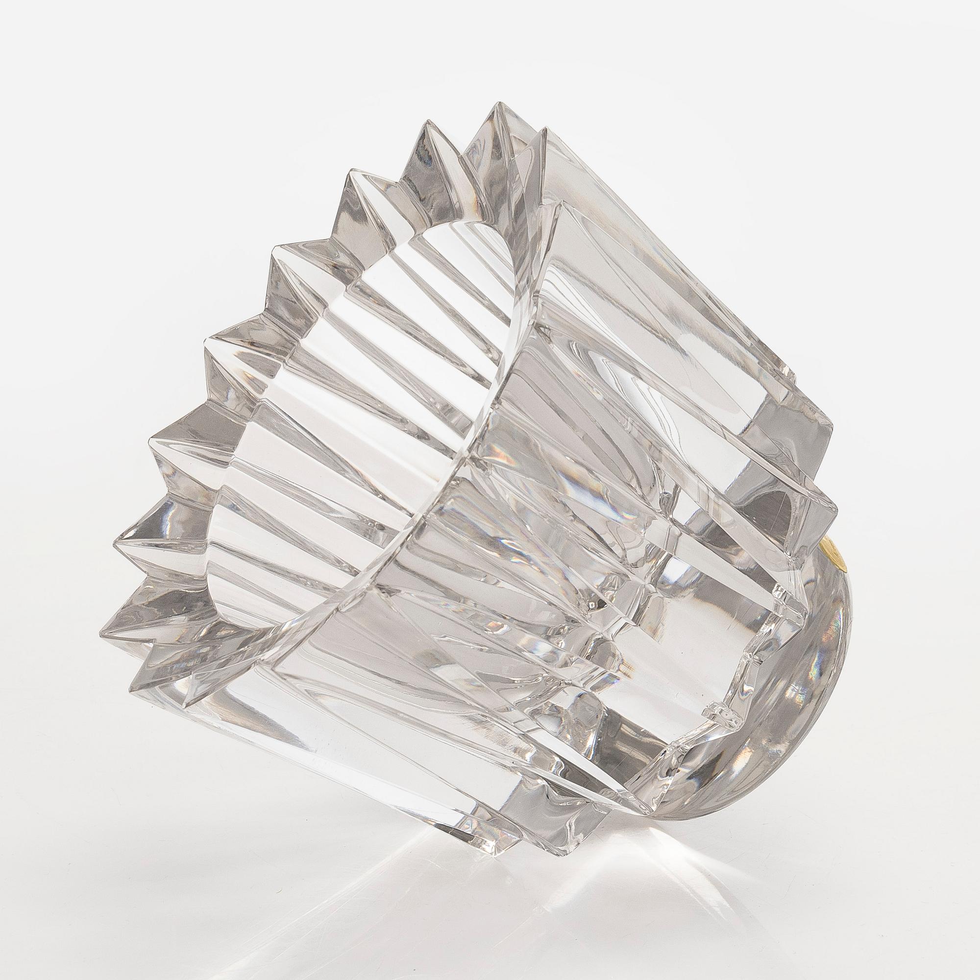Aimo Okkolin, A 'Crown' crystal bowl signed Aimo Okkolin for Riihimäen Lasi Oy, Finland.