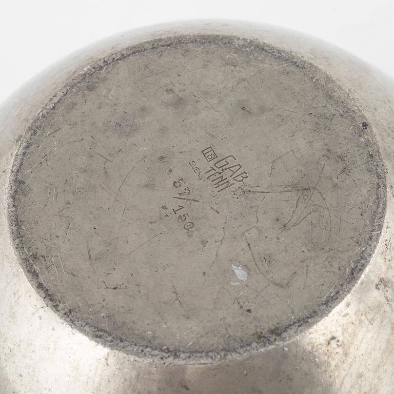 Vaser, 2 st, tenn, GAB, Stockholm, 1935 och 1936.