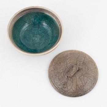 Ulf Johansson, lockskål, raku, egen verkstad, Arboga, 1900-talets senare hälft.