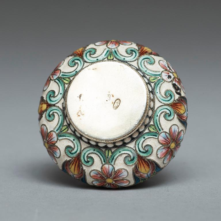 A Russian early 20th century silver-gilt and enamel salt, possibly of Maria Seminova, Moscow.