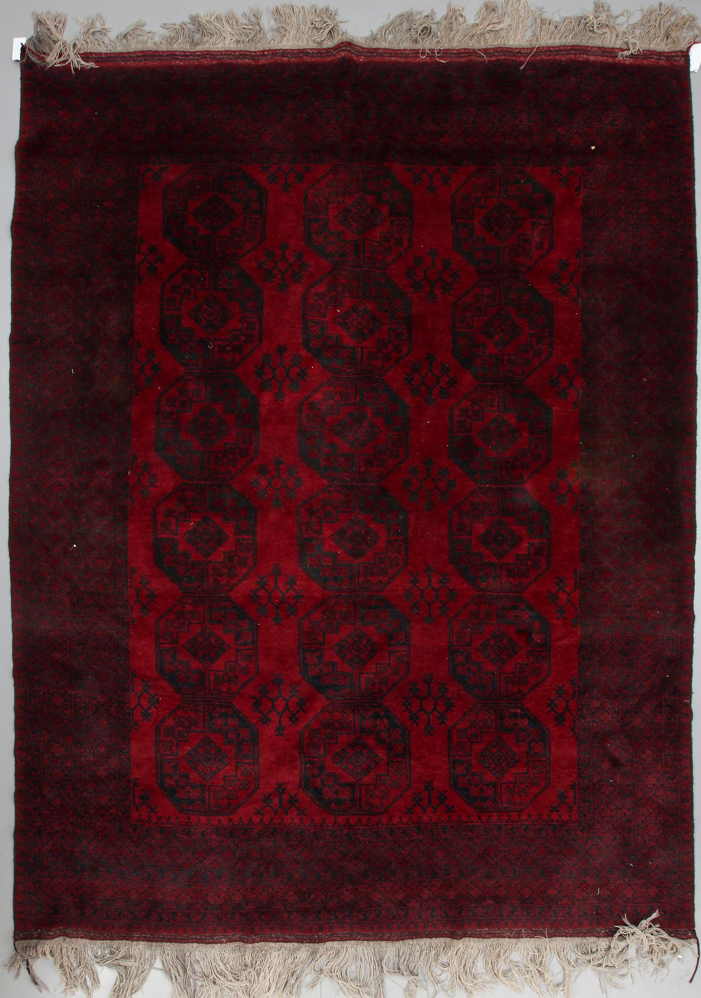 MATTA, Afghan. 1900-talets andra hälft. 350 x 265.