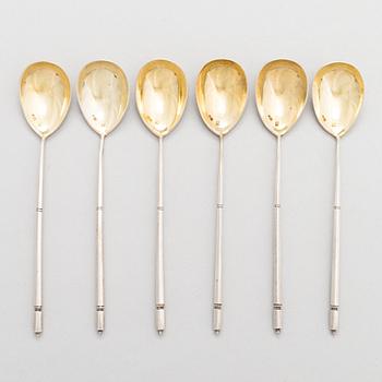 A set of six parcel-gilt silver tea spoons, maker's mark of Nikolay Pavlov, Moscow, Russia 1908-17.