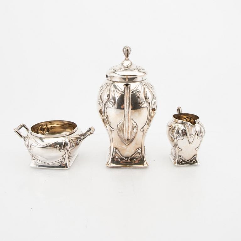 A Swedish 20th century three pcs silver coffee service mark of AE Wahlberg Sundsvall 1905, weight 892 grams.