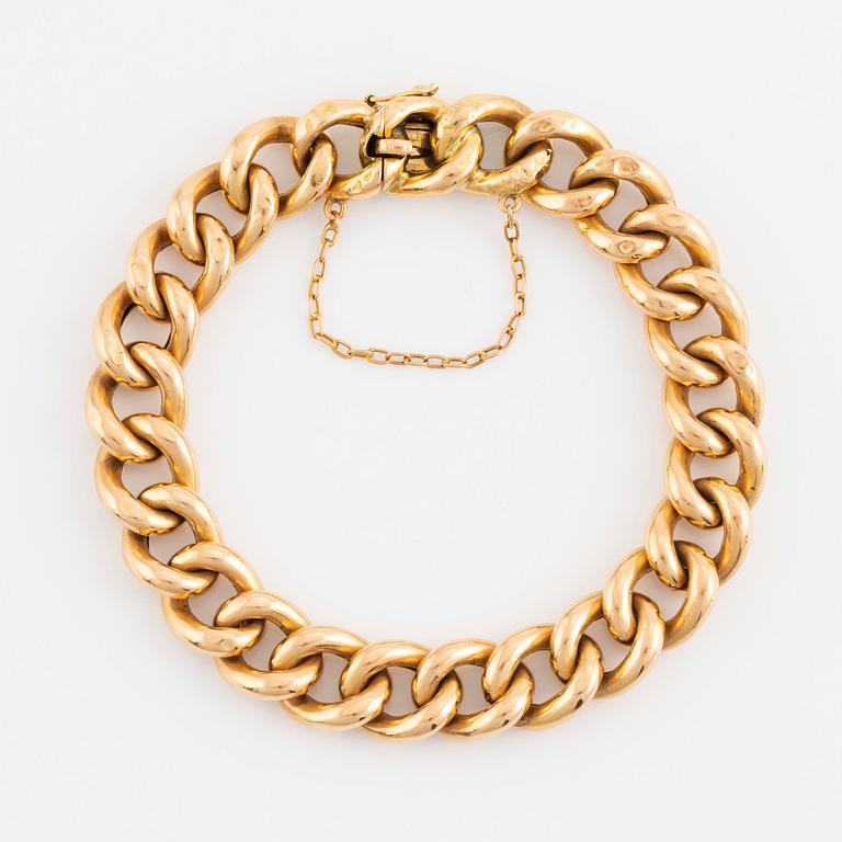 Bracelet, curb chain link in 18K gold, Gustaf Dahlgren & Co Malmö 1895.