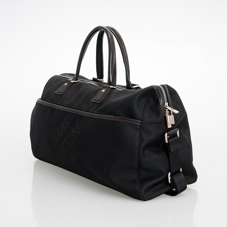Louis Vuitton, "Souverain" väska.