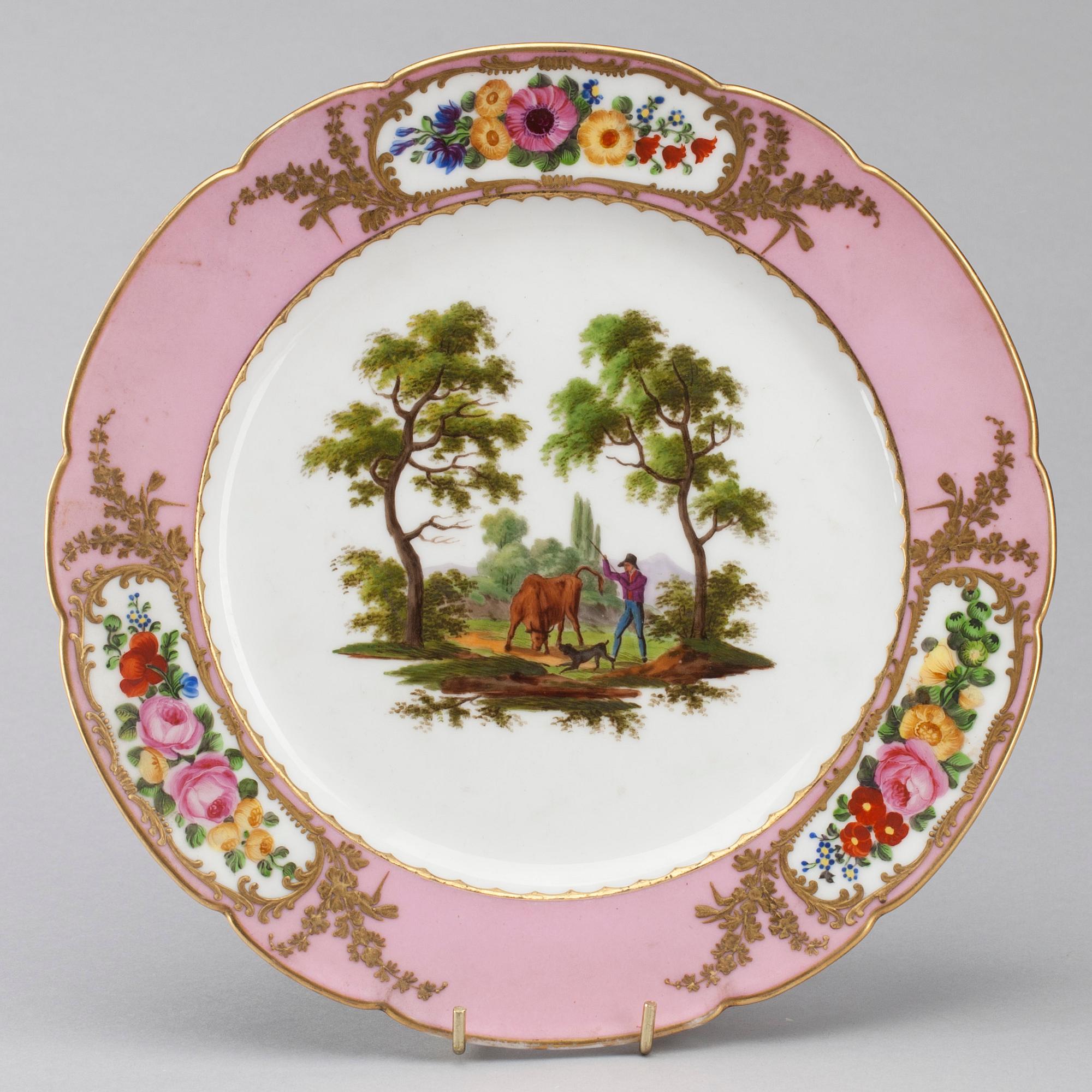 TALLRIKAR, 2 st, porslin, empire, Feuillet a Paris, Frankrike ca 1820-1840.
