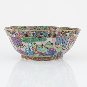 A porcelain punch bowl, Qing dynasty, Canton, China, 19th Century.