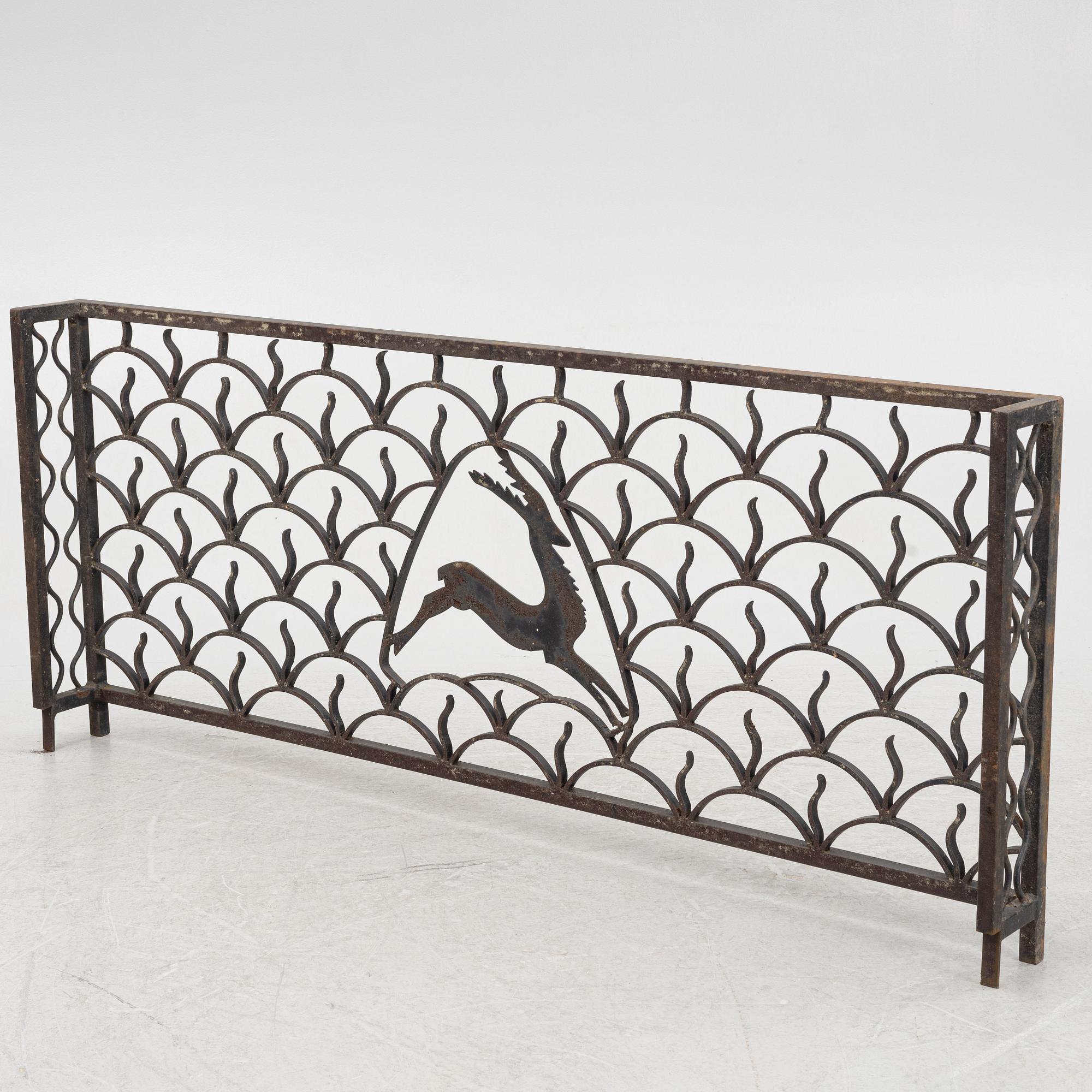 Elementskydd, Swedish Modern, 1900-talets första hälft.