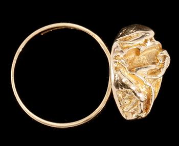 RING, 18k guld, Finland. Vikt 7,5g.
