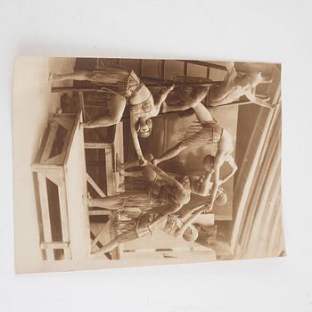 Photographs, 3 pcs, incl. signed and dated 1925.