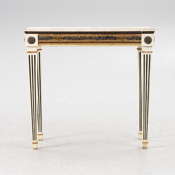 Konsolbord, sengustavianskt, omkring år 1800.