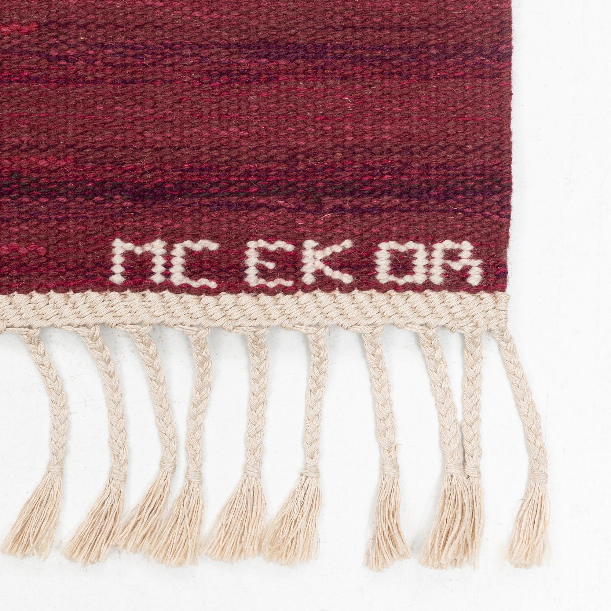 Claesson Koivisto Rune, matta, "Forell, Cerise" rölakan, ca 250 x 200 cm, signerad AB MMF MC EK OR.