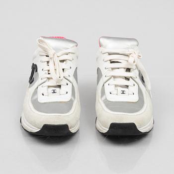 Chanel, sneakers, size 38.