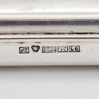 Tre silverdosor och brevkniv i filigran, silver. 1900-talets första hälft och 1800-talets andra hälft.