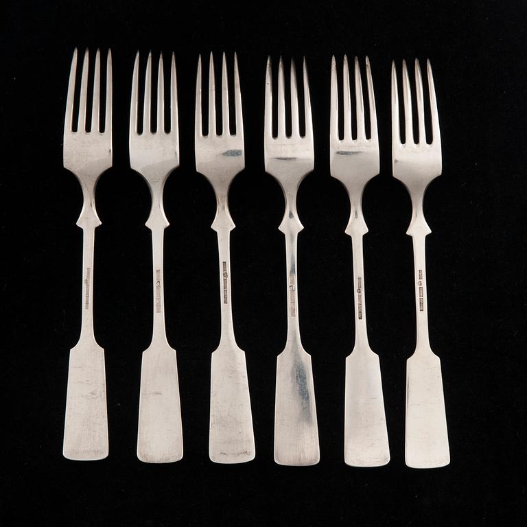 BESTICK, 6+6, silver, "Musslan", Helsingfors 1938. Knivbladen stål. Sammanlagd vikt ca 716 g.