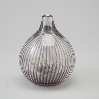 an Ariel glass vase by Edvin Öhrström.