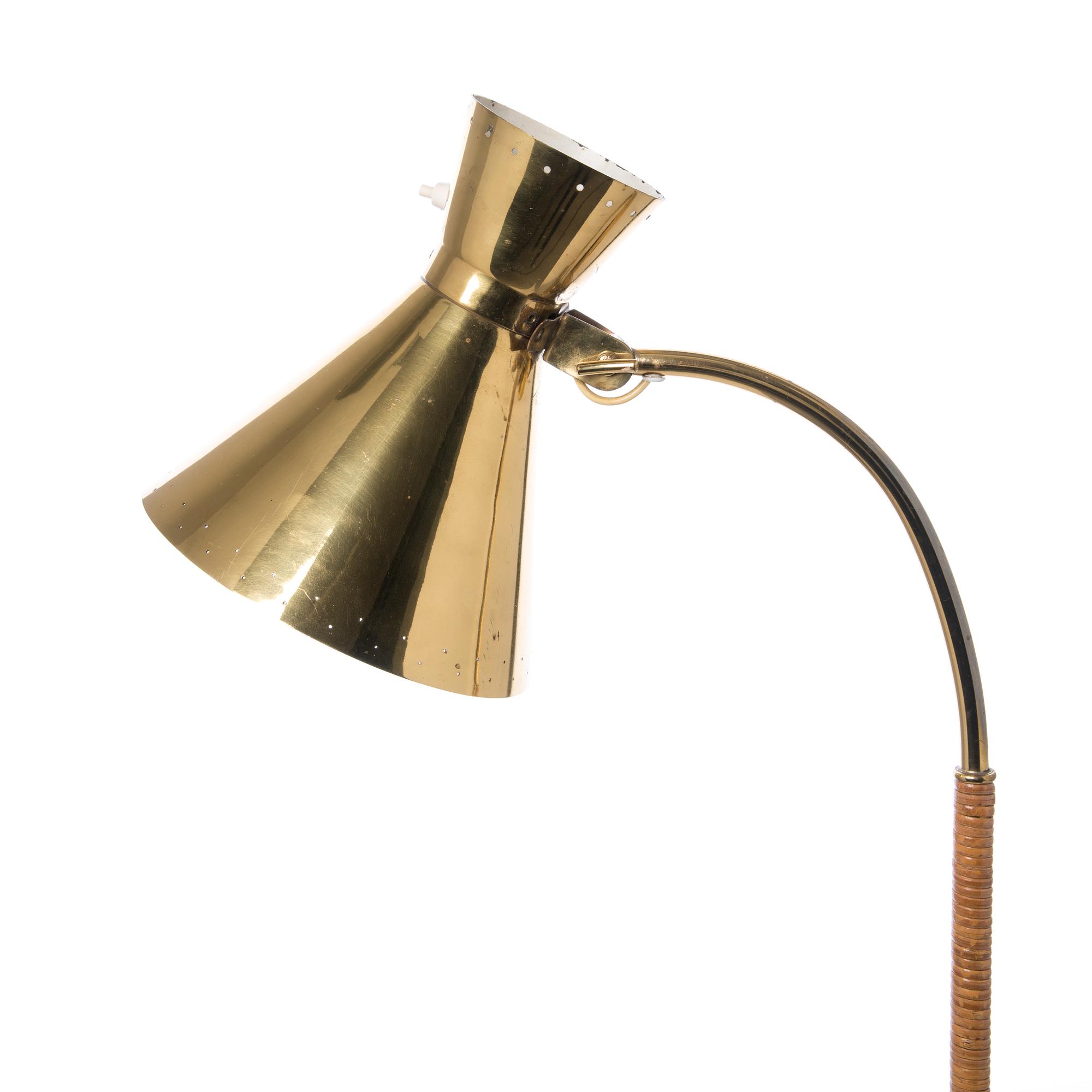 FLOOR LAMP. Itsu. 1950s.