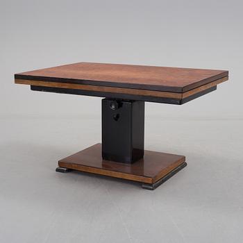 A 1930s coffee table by "Idealbordet" from Umeå.