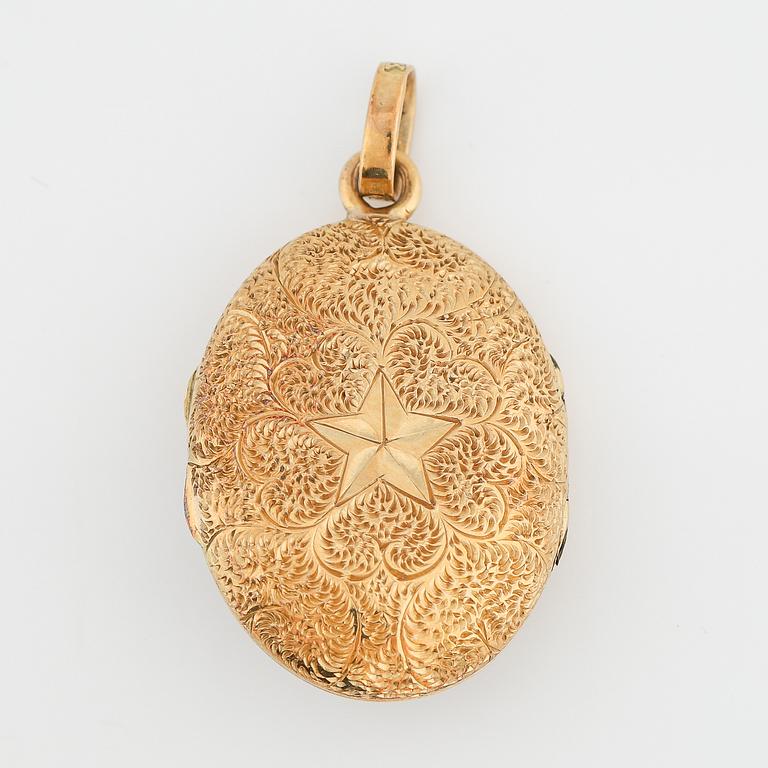 18K gold, enamel, rose-cut diamond pendant, with hair work.