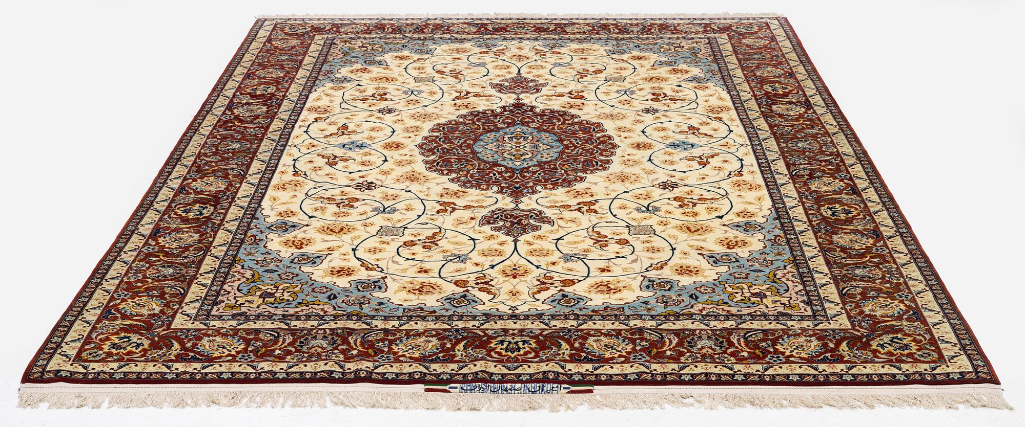 An Isfahan carpet, Central Persia, signed Akbaroff, c. 315 x 205 cm.