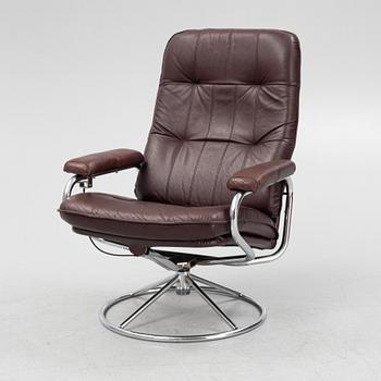 Fåtölj, "Stressless View", Ekornes, Norge, 1900-talets senare hälft.